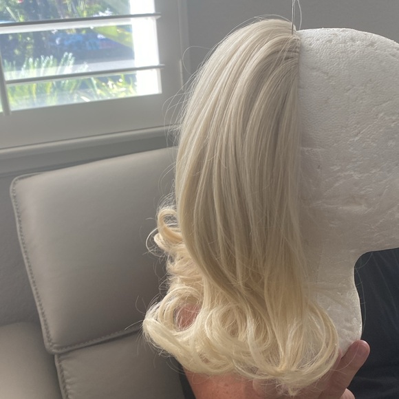 Hairdo 3/4 Grand Extension / Topper R22 Swedish Blonde - Picture 2 of 8